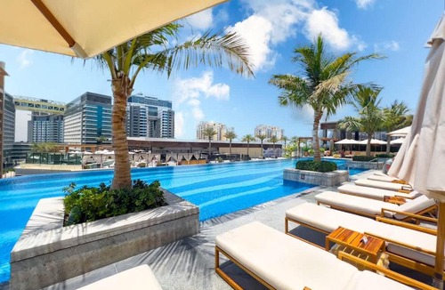 Palm Jumeirah Apartment | FAM Living - Palm Tower Attached to St Regis Palm Tower 1Bed - Palm Jumeirah Views