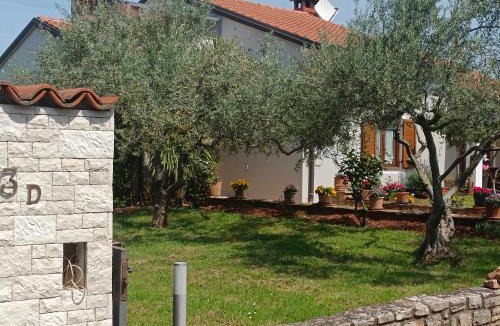 Cepljani Apartment | Family apartment villa ANNALAURA Umag