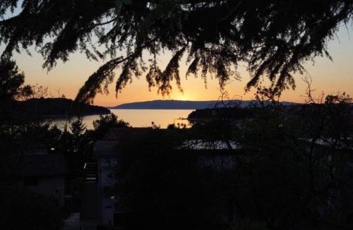 Cres Apartment | Family apartment with terrace