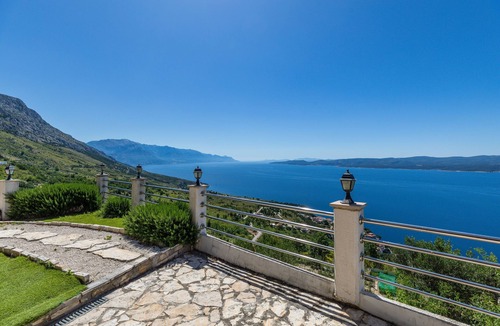 Lokva Rogoznica House | Family friendly house with a swimming pool Lokva Rogoznica, Omiš (K-4328)
