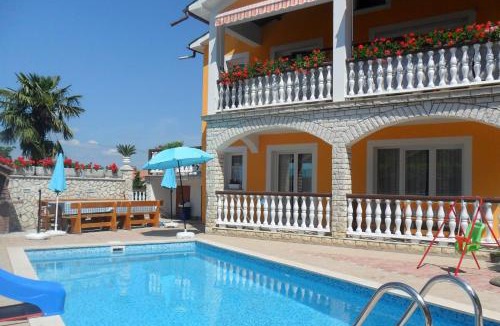 Nedescina Apartment | Family-friendly apartments with swimming pool Nedescina, Central Istria - Sredisnja Istra - 7455