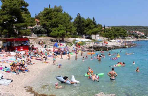 Businci Apartment | Family-friendly apartments with swimming pool Businci, Ciovo - 25833