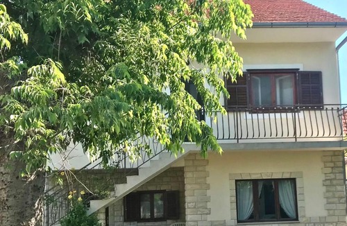 Drnis House | Family friendly holiday home "Ana" with pool