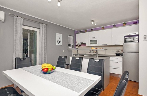Tucepi House | Family Friendly Holiday House in Tučepi with Private Pool and Mountain View