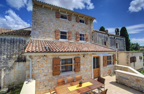 Valtura House | Family friendly house with a swimming pool Valtura, Pula (K-22734)