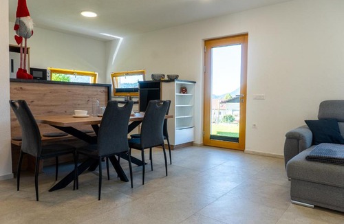 Vodice Apartment | Family House Vodice