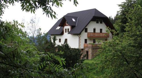 Luce House | Farmstay Hiša Pečovnik