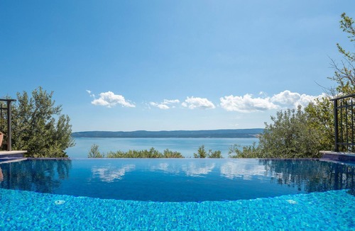 Lokva Rogoznica House | Ferienanlage Mirabella by Interhome
