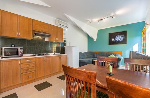 Valtura Apartment | Flat with large pool, observatory, volleyball court and table tenis