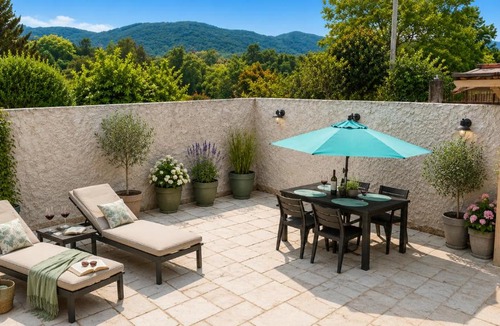 Kras Apartment | Flora Apartments