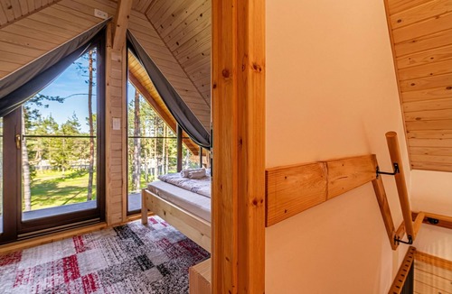 Velike Bloke Ski Chalet | Forest Princess Chalet near Lake Bloke, Bloke, Slovenia