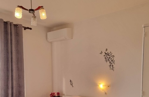 Palit Apartment | Four bedroom apartment with balcony Palit, Rab (A-2009-a)