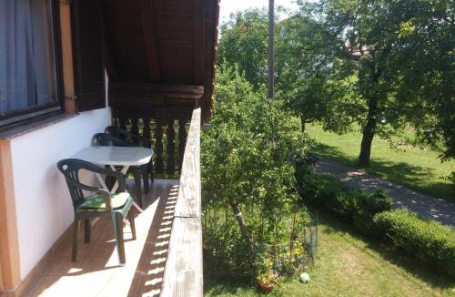 Catrnja Apartment | Galeva apartman