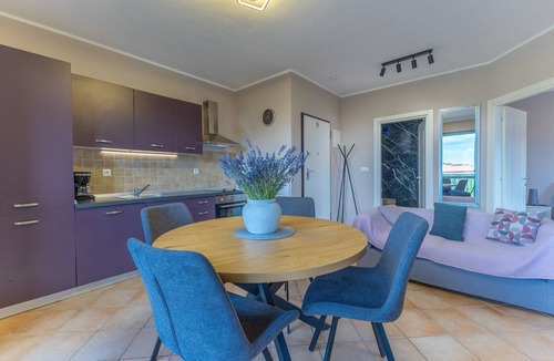 Gedici Apartment | Gina with Balcony in Resort Gedici