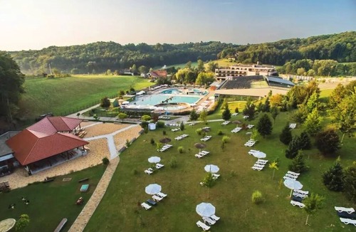 Ljutomer House | Glamping Villa small - 28m² - 2 bedrooms - 2 people