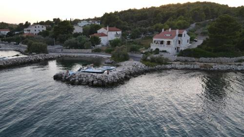 Zdrelac House | Goga
