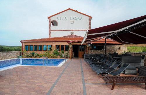 Caska Villa | Golden Coast Villa Caska