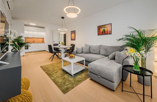 Novi Zagreb Apartment | Good Vibes Lux, 2BDR, Parking, 2BATH