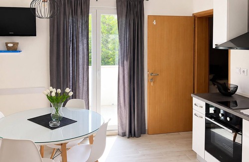 Sibuljina Apartment | Gorgeous apartment in Tribanj Sibuljina with WiFi
