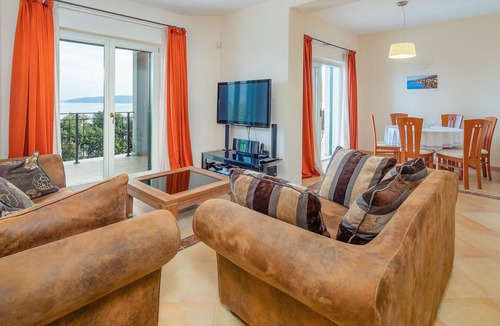 Donji Kraj Apartment | Gorgeous apartment in Moscenicka Draga
