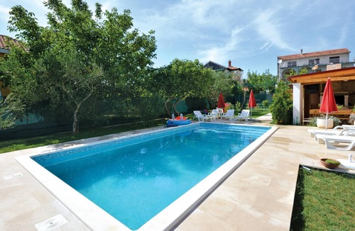 Kastel Stafilic Apartment | Gorgeous apartment in Kastel Stafilic