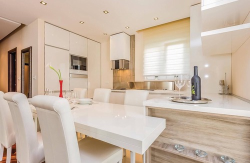 Selce Apartment | Gorgeous apartment in Crikvenica