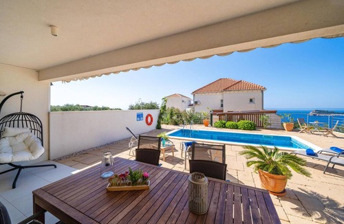 Cavtat Apartment | Gorgeous apartment in Cavtat