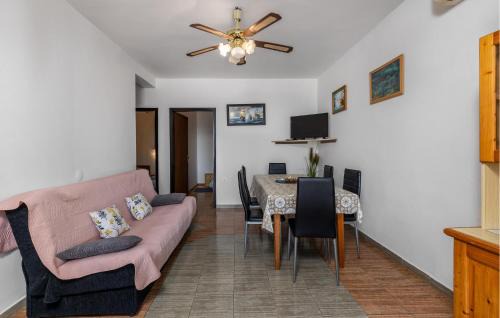 Sveti Juraj Apartment | Gorgeous Apartment In Sveti Juraj With Wifi