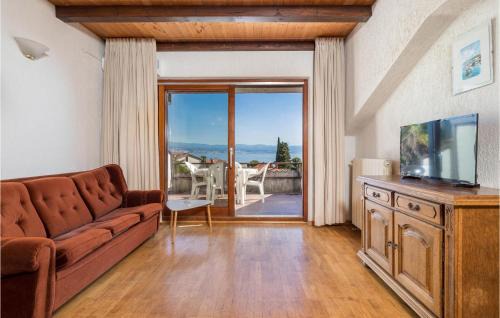 Ika Apartment | Gorgeous Apartment In Lovran