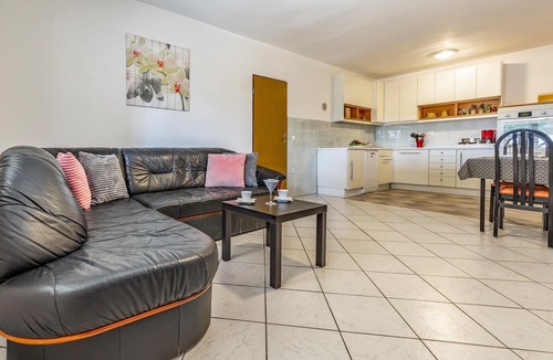 Pomer Apartment | Gorgeous apartment in Medulin
