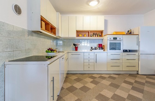 Pomer Apartment | Gorgeous apartment in Medulin