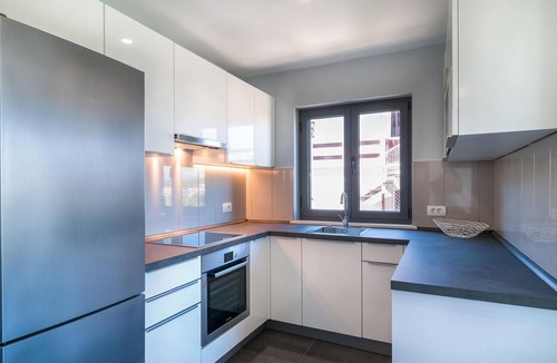 Selca Apartment | Gorgeous apartment in Selca with house sea view