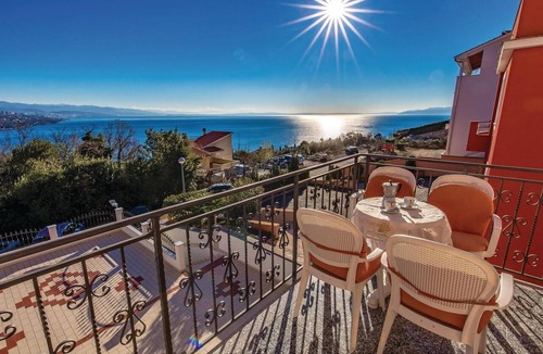 Volosko Apartment | Gorgeous apartment in Volosko with WiFi