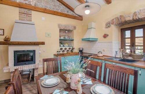 Sveti Vid Dobrinjski House | Gorgeous home in Svet Vid Dobrinjski