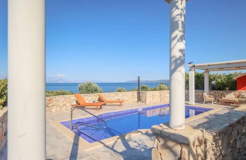 Cove Basina (Jelsa) House | Gorgeous home in Basina
