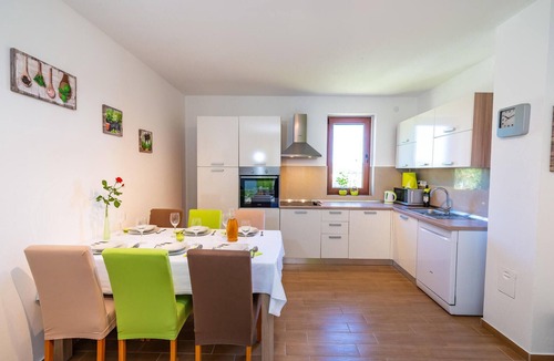 Sopot House | Gorgeous home in Benkovac