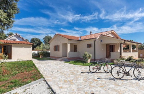 Barbariga House | Gorgeous home in Betiga