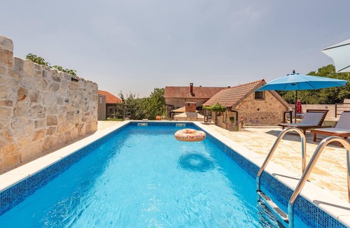 Benkovac House | Gorgeous home in Bruska with private swimming pool, can be inside or outside
