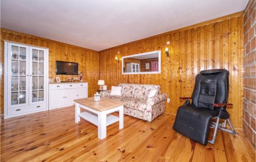 Jastrebarsko House | Gorgeous Home In Dragovanscak With Sauna