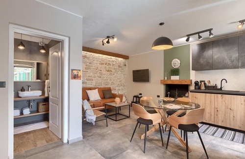 Galizana House | Gorgeous home in Galizana with private swimming pool, can be inside or outside
