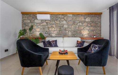 Poljane House | Gorgeous Home In Icici