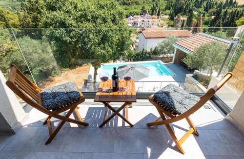 Kremena House | Gorgeous home in Kremena