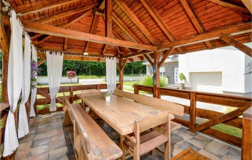 Krizevci House | Gorgeous Home In Krizevci