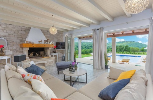 Krnica House | Gorgeous home in Krnica with sauna