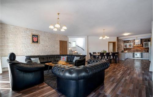 Ladevci House | Gorgeous Home In Ladevci