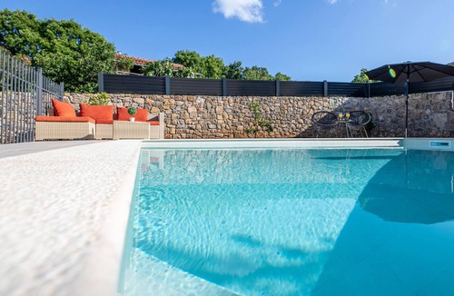 Krk House | Gorgeous home in Lakmartin