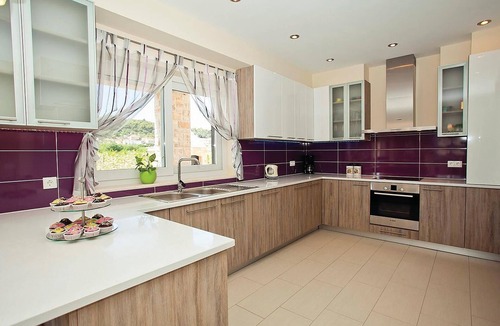 Lumbarda House | Gorgeous home in Lumbarda with sauna
