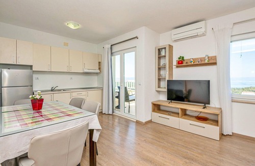 Moca House | Gorgeous home in Makarska