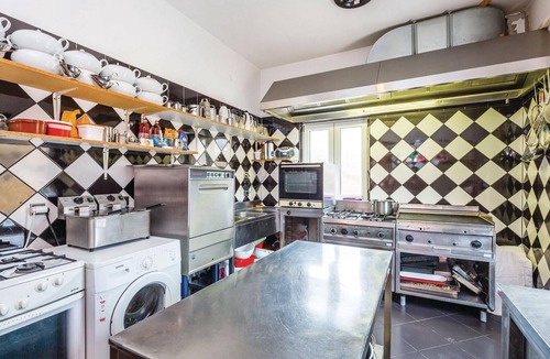 Metajna House | Gorgeous home in Metajna