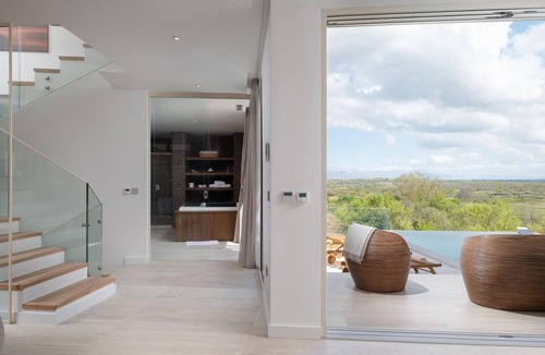 Lovinac House | Gorgeous home in Policnik with sauna